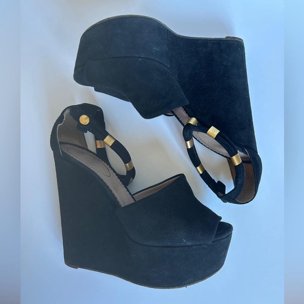 Chloe size 36 Black suede Wedge platforms w gold detail and snap - Picture 4 of 7